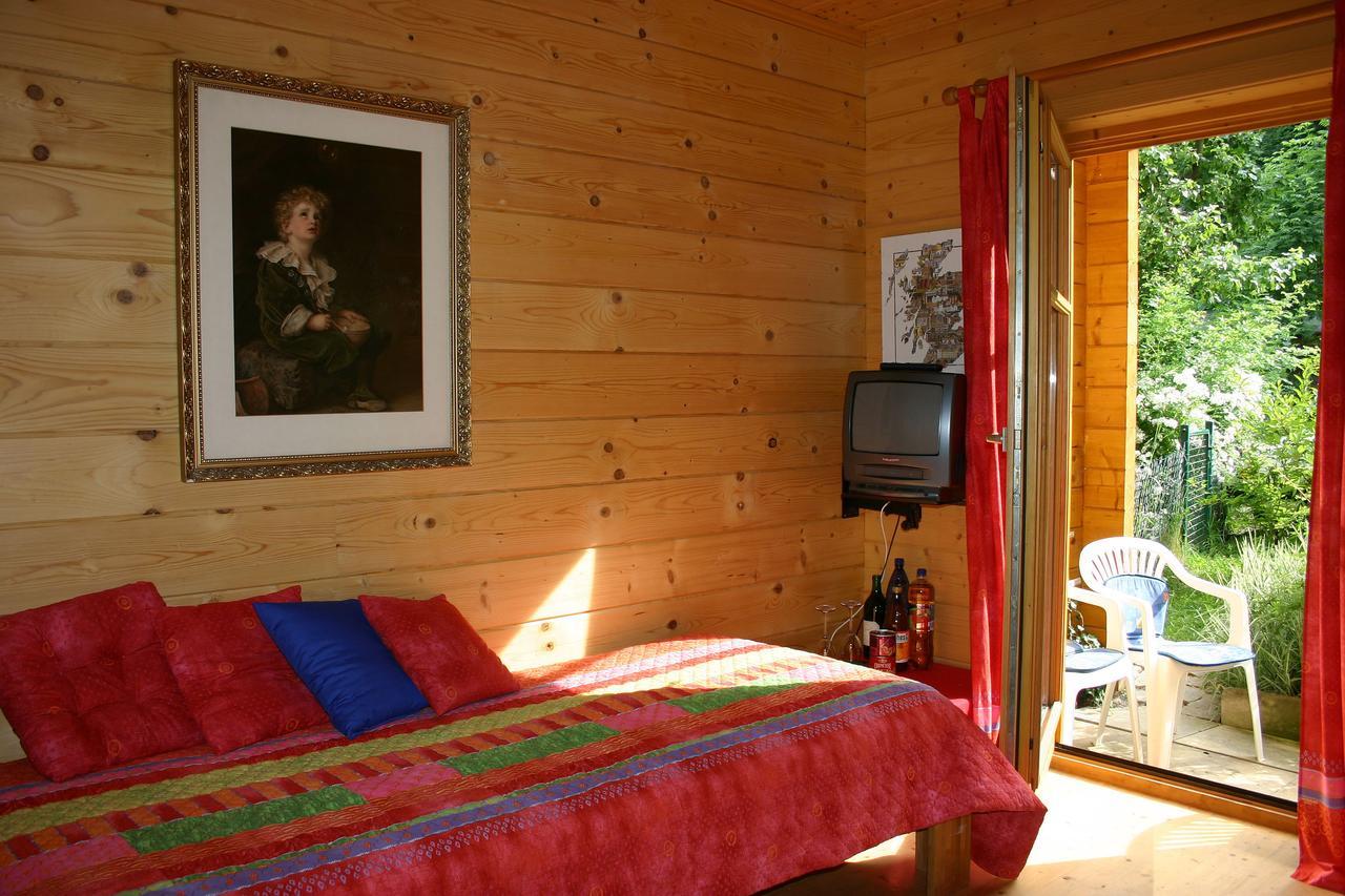 Holzhaus im Grünen B&B Passau Exterior foto